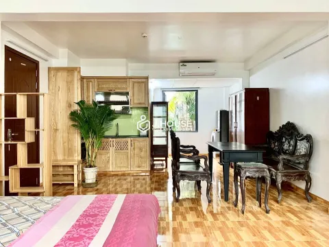 Căn hộ đầy đủ tiện nghi có máy giặt riêng ở Thảo Điền, Quận 2