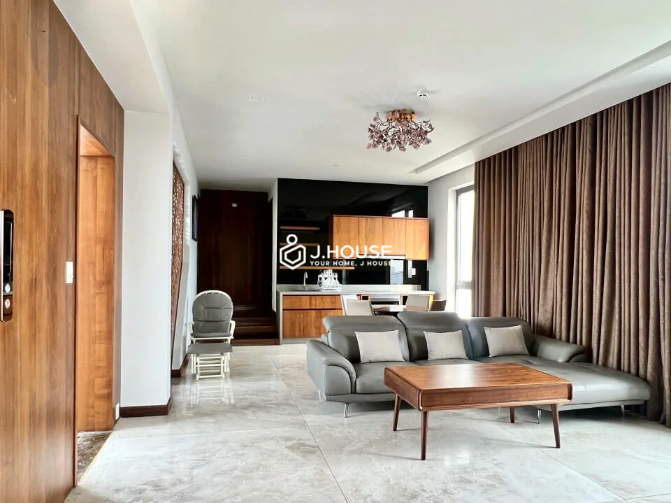 Penthouse 3-BR with Private Rooftop & Pool at TQD Apartment District 3