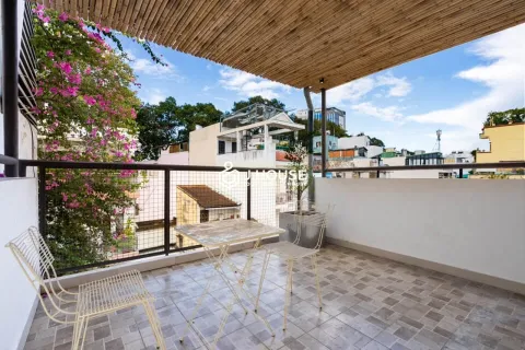 Căn Hộ Tầng Thượng, Sân Thượng Riêng tại Peninsula Apartment Q1