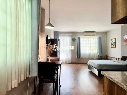 Căn Hộ Thảnh Thơi (Tầng 2), Ban Công, View Kênh, Q1 - Hà House