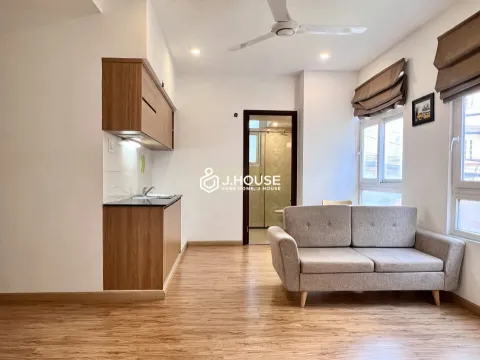 Căn Hộ 1PN Giá Rẻ Gần Sân Bay tại Crown Apartment Tân Bình