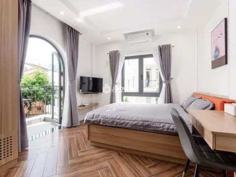 1BR Apartment with Bathtub for Rent at Vinh Apartment, Binh Thanh