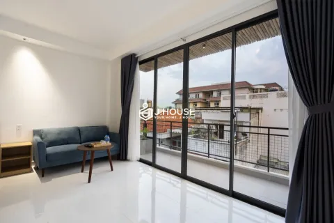 Apartment has a balcony with Saigon River view in Thao Dien