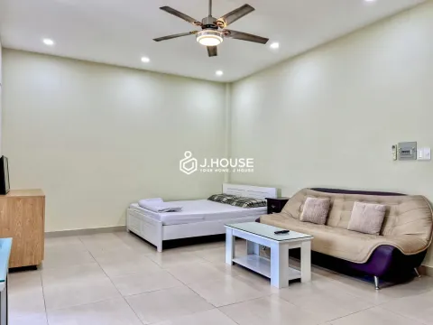 Cho thuê căn hộ studio đầy đủ nội thất tại Thảo Điền, Quận 2