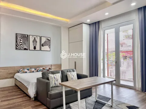 Modern & Airy Studio Apartment in An Khanh, District 2