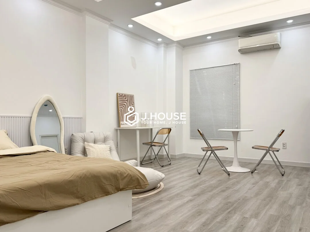 Căn hộ Minimalist hiện đại với giá thuê phải chăng ở Quận 1
