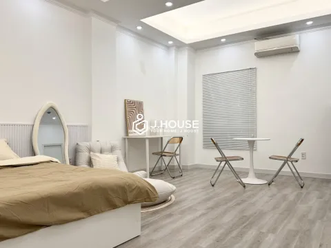 Modern minimalist studio apartment with affordable rent in District 1
