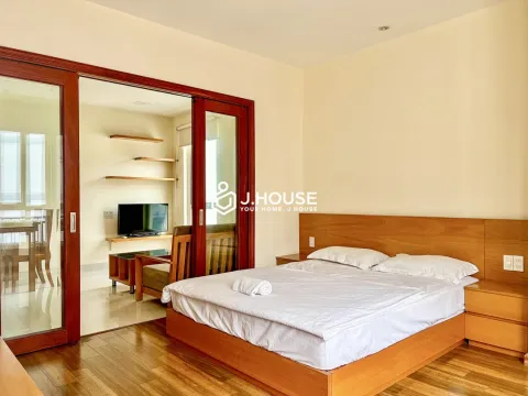 1-BR Apartment with Balcony & Bathtub (Layout 02) - Rex Apartment