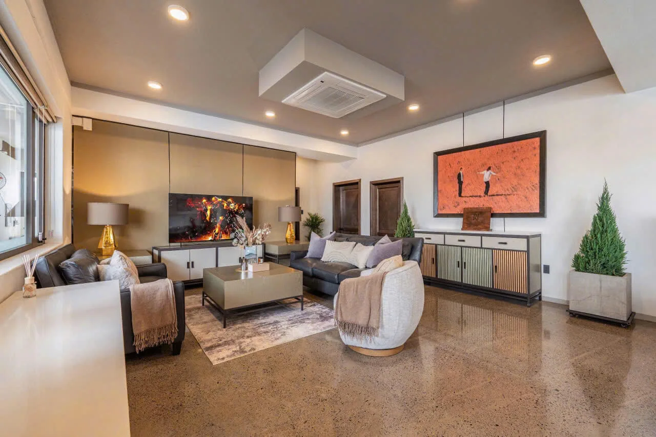 Luxury 4-BR Penthouse with Pool at Raymond Holm, Thao Dien, D2