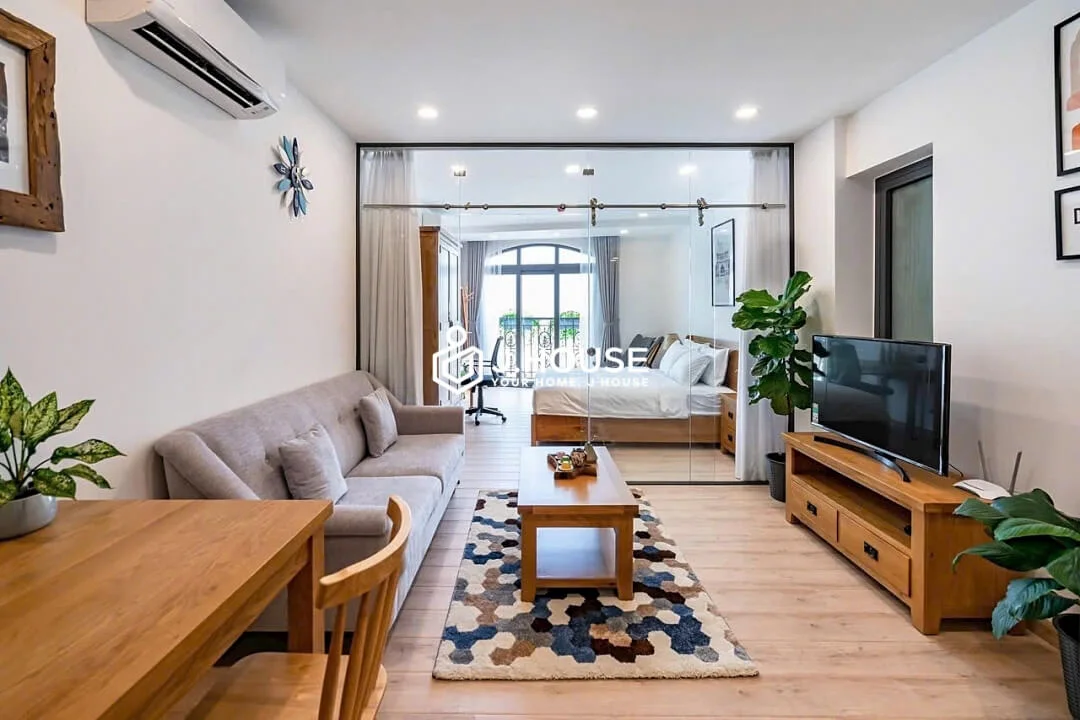 Căn Hộ 1PN Hiện Đại, Ban Công, Full Nội Thất tại VietStay Apartment