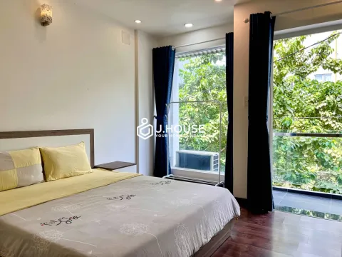 Studio Apartment With Balcony at Phan Ngu Apartment, District 1