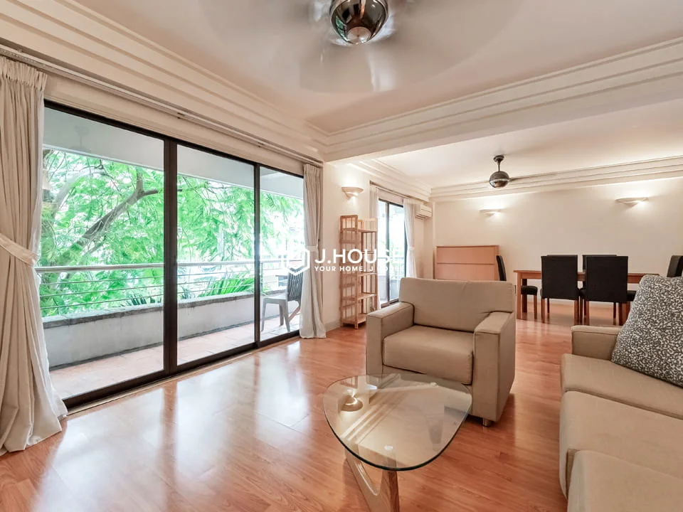 Căn Hộ Duplex 3 PN 150m2 Rộng Rãi, View Đẹp tại Quận 3
