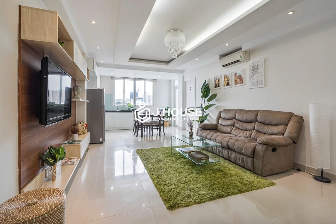 Modern and Spacious 2BR apartment at International Plaza, District 1
