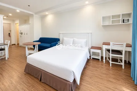 Modern Studio Apartment with Gym & Pool at Genuss Apartments