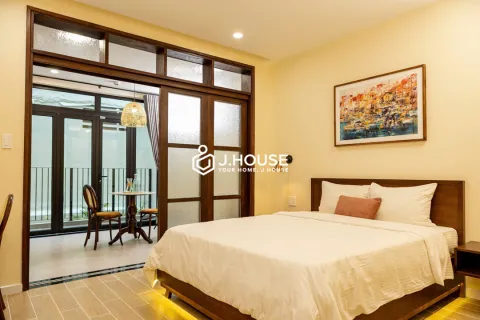 Căn Hộ 1PN Hiện Đại Có Ban Công, Bồn Tắm tại GK Saigon, Quận 1