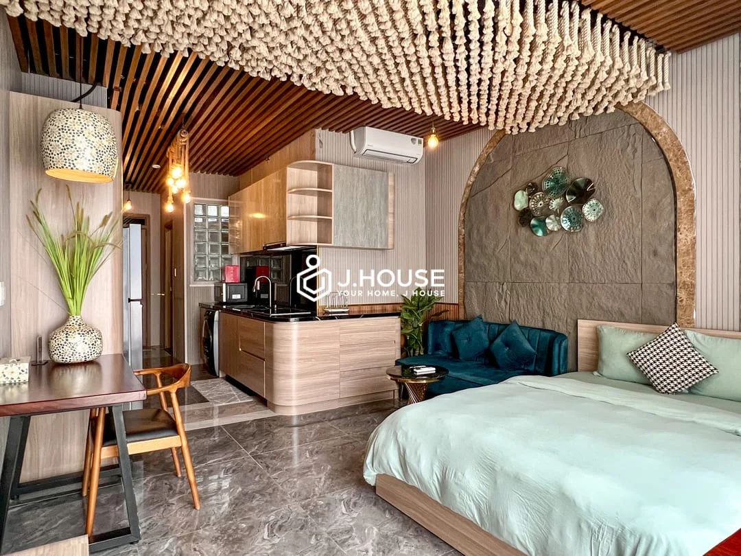 Unique Studio for Rent in Thao Dien with Gym, Pool and Sauna