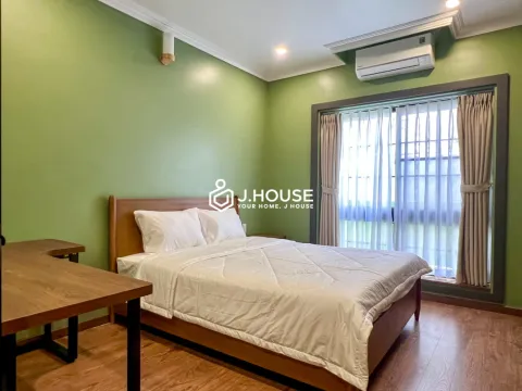 Modern and Bright 1-BR Apartment At Maison Verde, District 4