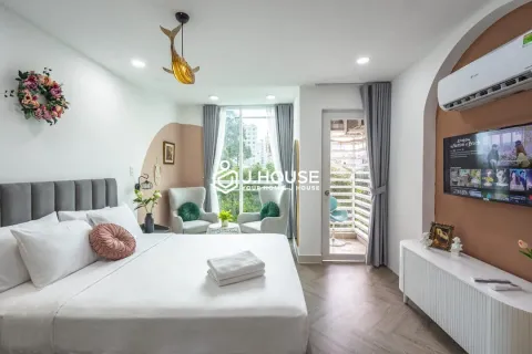 Derry Studio Apartment for Rent with Balcony In District 1