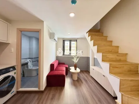 Cho thuê Căn hộ Duplex Quận 5 hiện đại, 40m2 - QK Apartment