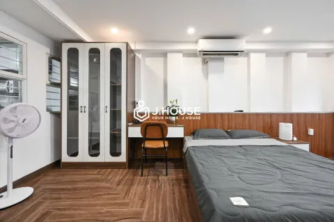 Cho thuê căn hộ 1PN hiện đại có ban công tại Nguyễn Gia Apartment, Q1