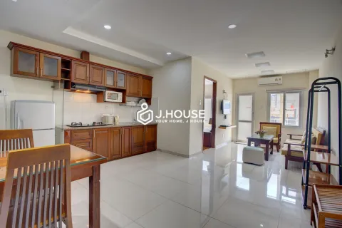 Cho Thuê Căn Hộ 2PN Có Ban Công tại Lotus Apartment Bình Thạnh