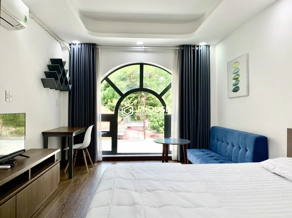 Studio Quận 3 Cửa Sổ Sáng Thoáng Gần Công Viên Lê Văn Tám