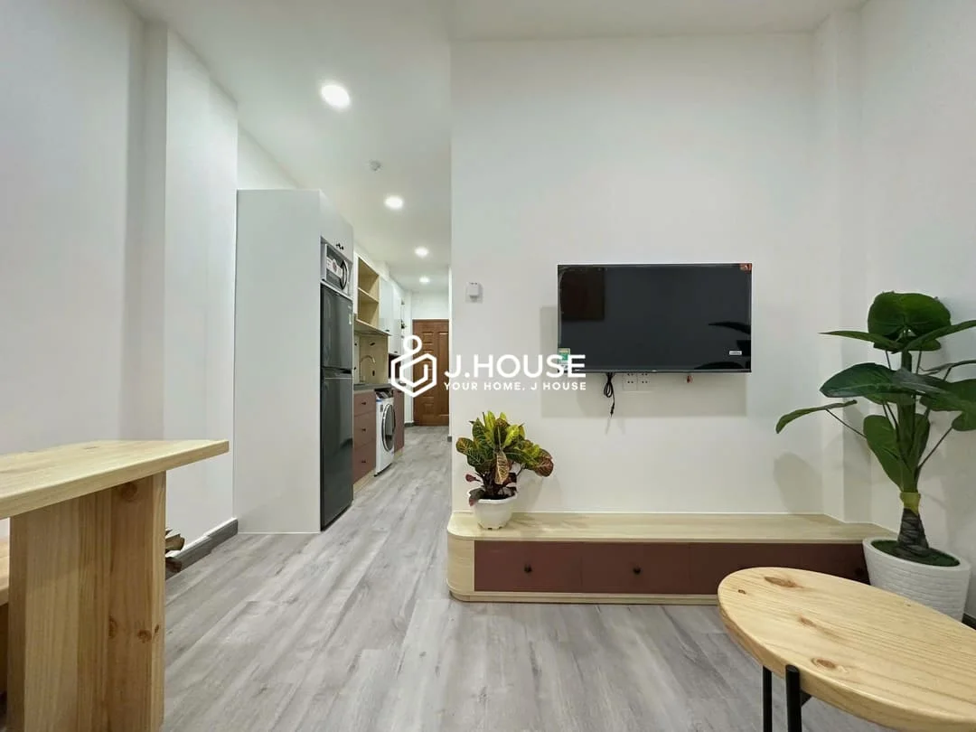 Rent 2BR with Balcony near Van Hanh Mall - QK Serviced Apartment