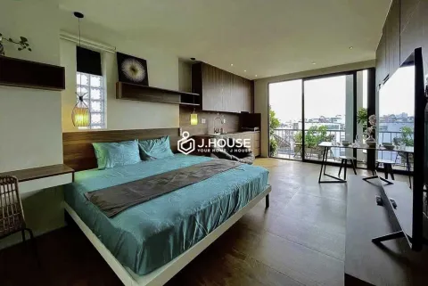 Luxury Studio Rental with Bathtub for Rent District 10 - Green House