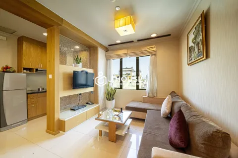 Luxury 1-Bedroom Rental with Bathtub in District 1 - Mayfair Suites