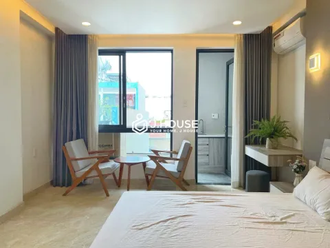Modern Studio Apartment for Rent with Balcony at NTP Apartment, D5