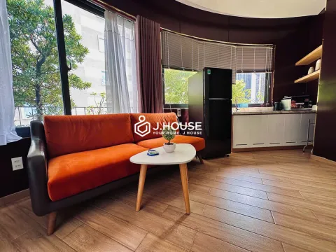 Amazing View Rooftop 1-BR Apartment at The Garden District 3