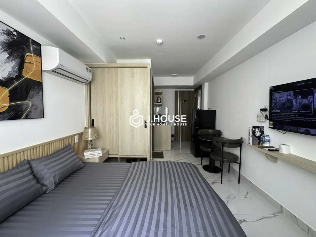 Thuê Căn Hộ Studio Thoáng Sáng Gần Tân Định Urban Nest