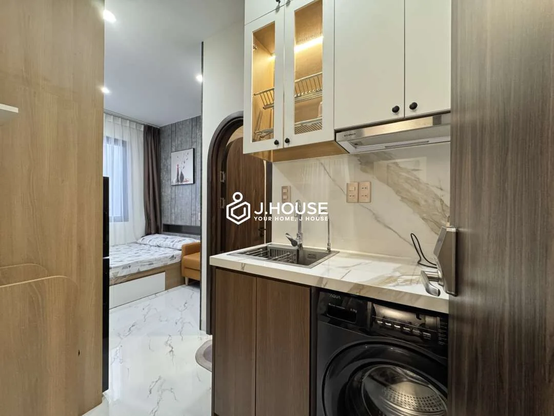 Studio Phú Nhuận Có Cửa Sổ To & Máy Giặt Riêng - Arch Living