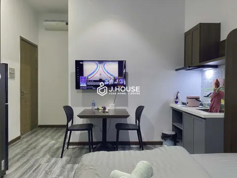 Studio Hiện Đại Có Máy Giặt Riêng Gần Sân Bay TSN - Homes Sense