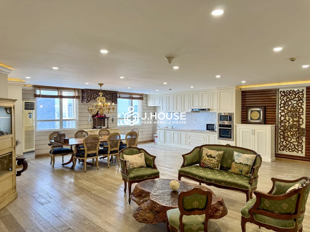 Spacious 2 Bedroom Penthouse for Rent at BMC Tower District 1