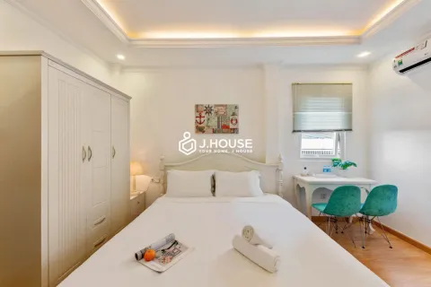 Modern Serviced Studio for Rent in District 1 Center - QT Apartment