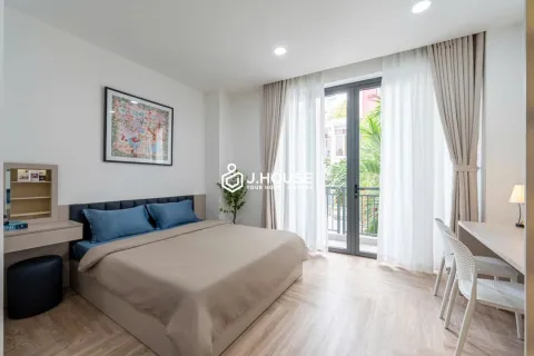 Thuê Căn Hộ Tân Bình Có Ban Công Và Máy Giặt Riêng - Ut Tich Studio