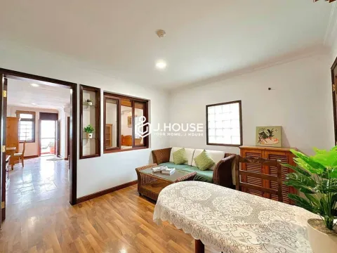 1BR in District 3 with Bathtub & Private Laundry - Mayosa House