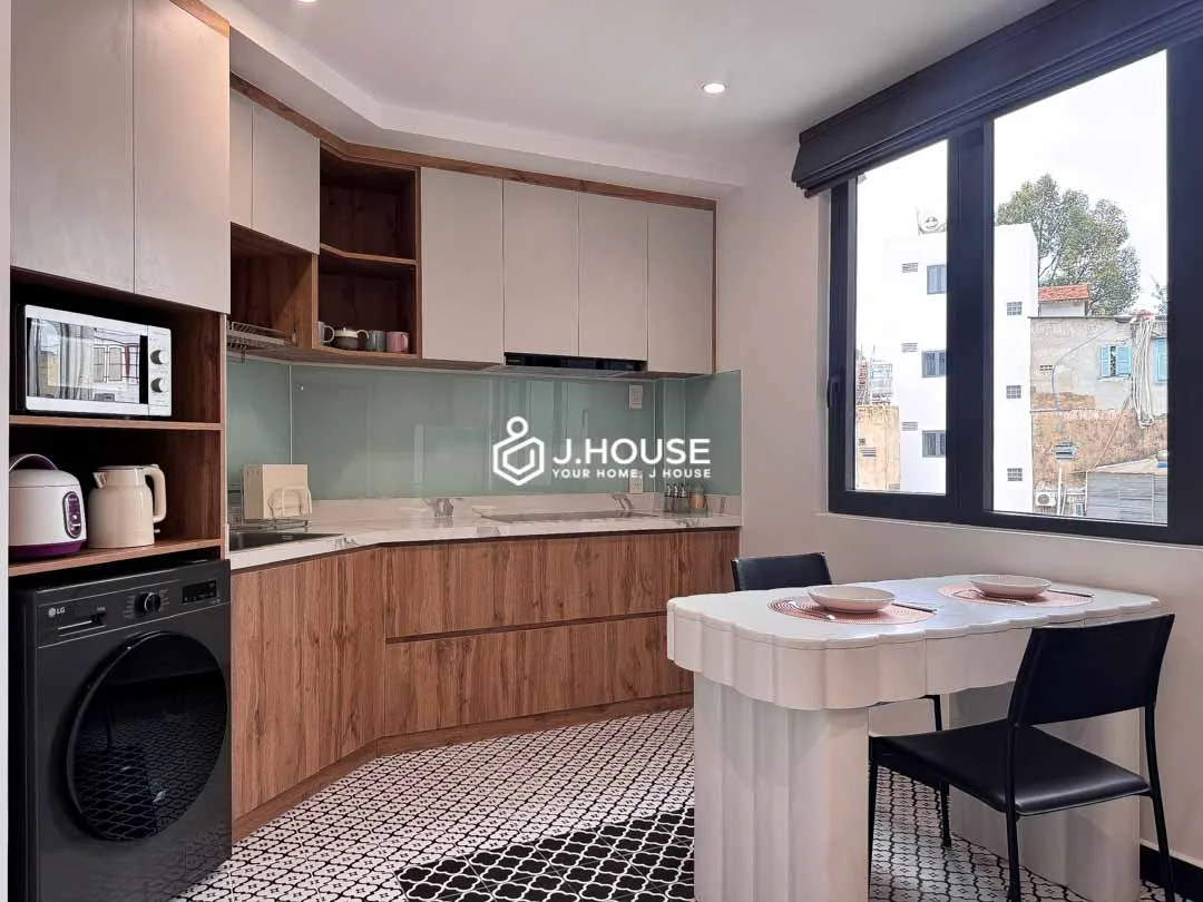 Studio Hiện Đại Có Máy Giặt Riêng Gần Chợ Tân Định tại Maison Huong Q1
