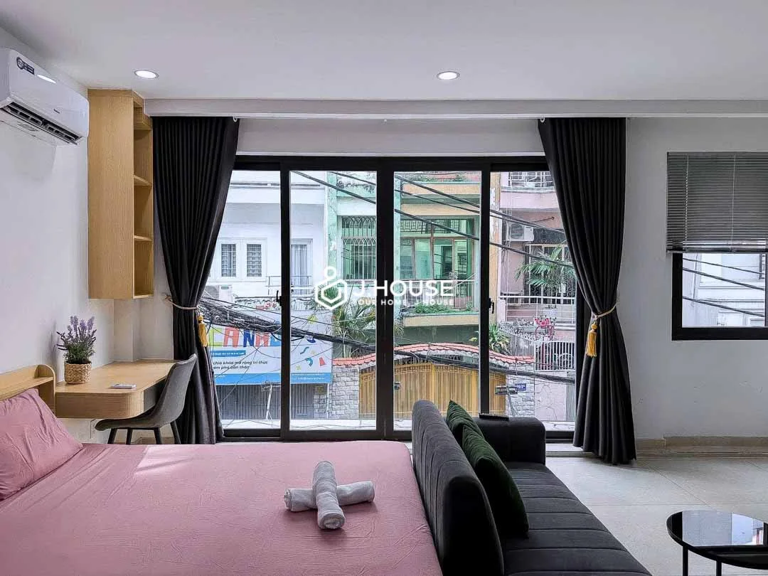Modern Studio with Large Window Private Laundry at Duyen House Binh Thanh