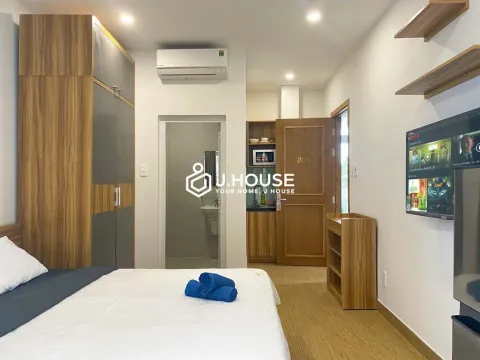 Thuê Căn Hộ Dịch Vụ Studio Ban Công Tại Lynh Apartment Quận 7