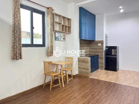 Cozy Pet-Friendly 1-Bedroom For Rent in Binh Thanh - Damara