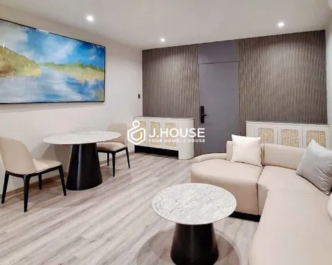 Premium 1-BR with Balcony Bathtub & Gym For Rent in D3 - Lucky Residence Suites
