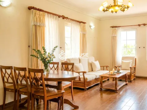 Cho thuê CHDV 4 phòng ngủ rộng rãi, tầng thượng tại Thảo Điền