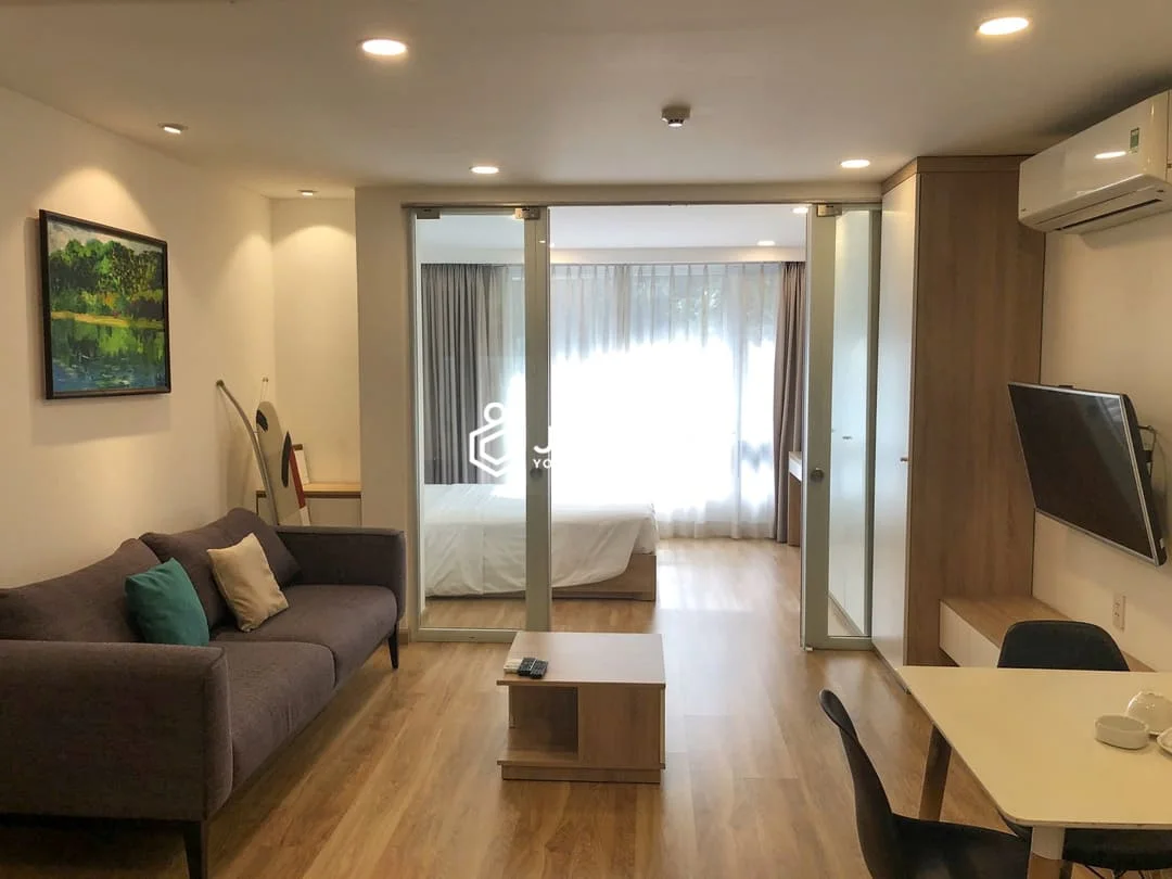 Rent 1 BR Maple Leaf Apartments Binh Thanh With Washer and Bathtub