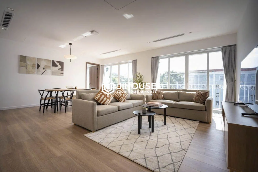 Cho Thuê Căn Hộ Penthouse 3PN Tiện Nghi 130m2 tại Thiên Sơn Apartment Quận 3