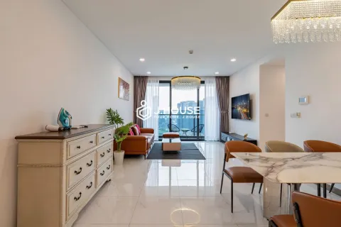 Bright 3BR Sunwah Pearl Apartment | Silver House River View