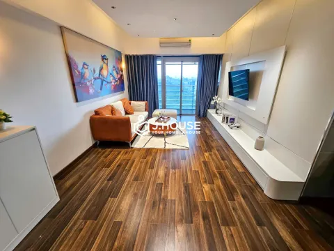 Vibrant 2BR Sailing Tower for Rent | High-Floor Artistic Oasis