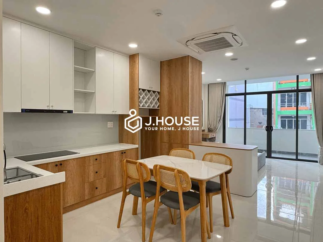 Modern Studio with Private Washer, Balcony For Rent in District 3 - Upstay