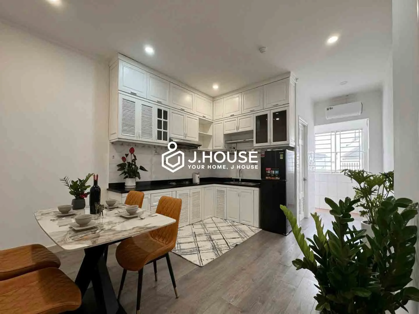 Spacious 1-Bedroom For Rent in Binh Thanh at DBP Apartment